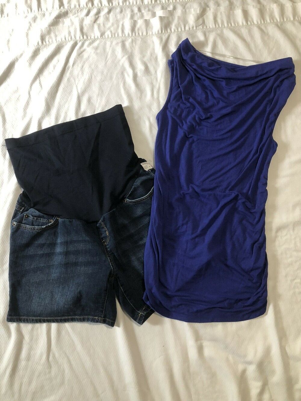 Liz Lange Maternity jean shorts and sleeveless top size extra small XS